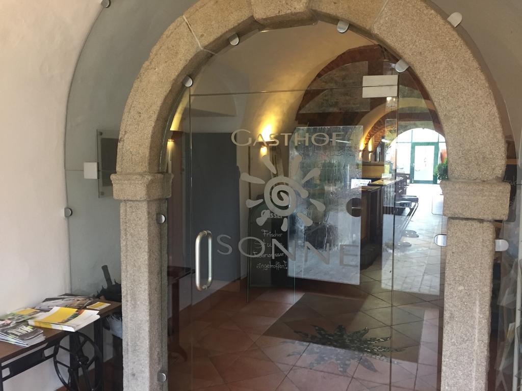 Hotel Gasthof Sonne Ашах-ан-дер-Донау Екстериор снимка